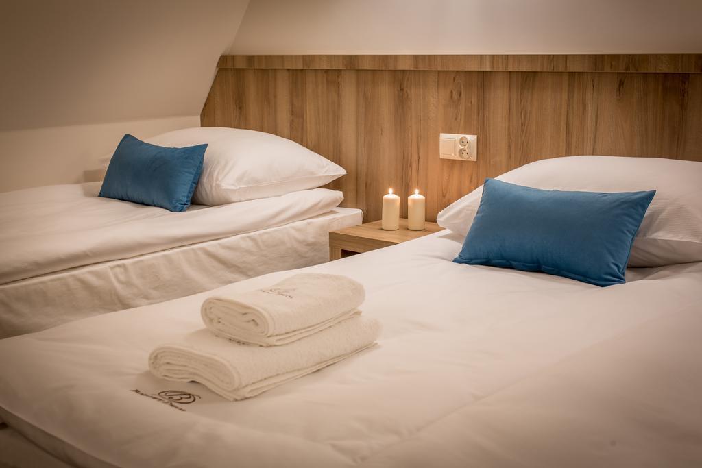 Borowy Dwor- Biznes, Spa & Fun Szaflary Rom bilde